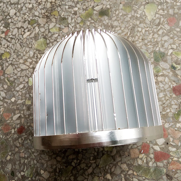 大（dà）型LED燈罩