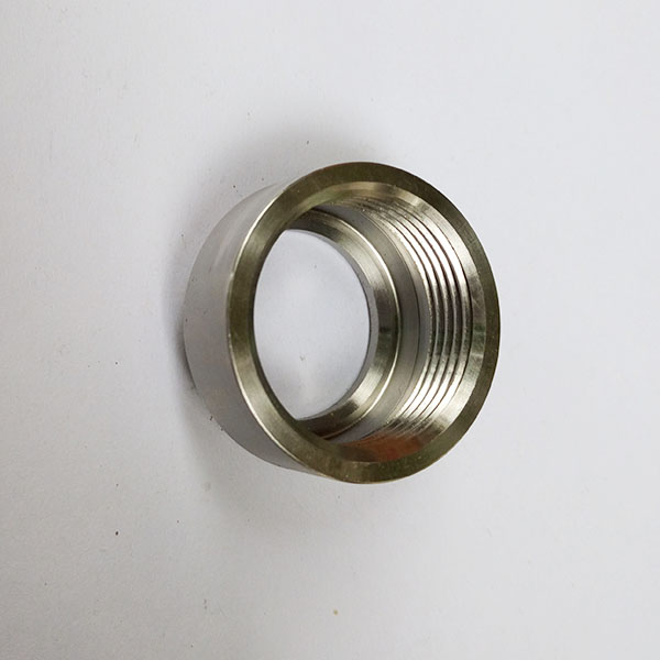 汽車配（pèi）件—外（wài）蓋鋼套裝飾圈