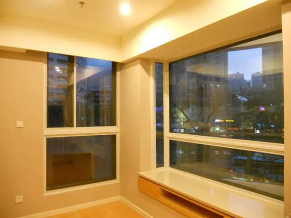 隔(gé)聲(shēng)窗2.webp.jpg 隔聲窗2.webp.jpg